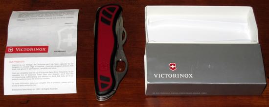 Victorinox-dual-pro-x-knife-review-package